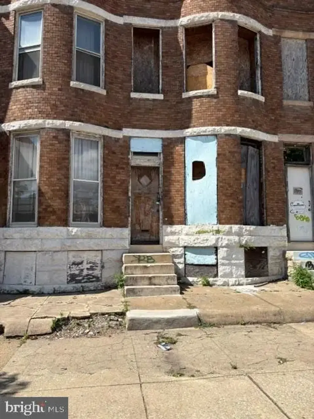 2006 W North Ave, BALTIMORE