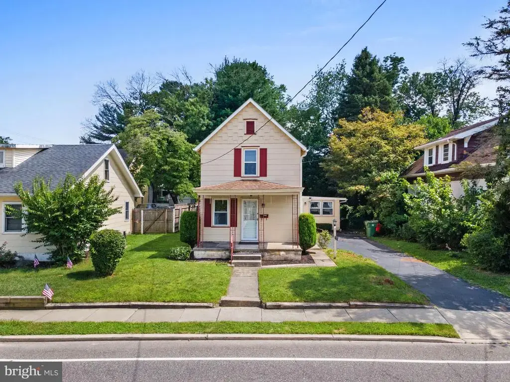 371 E Holly Ave, PITMAN