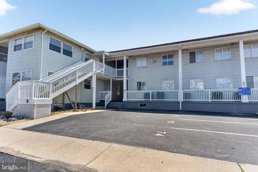 207 8th St #204w, OCEAN CITY