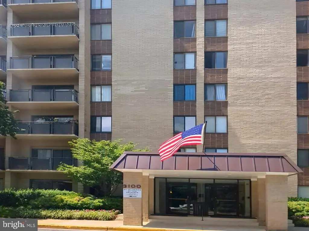 3100 Manchester St #220, FALLS CHURCH