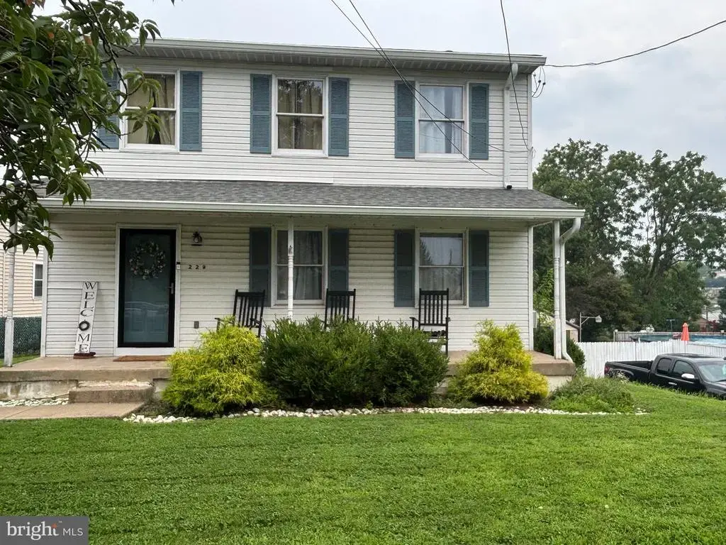 229 Shelmire St #, JENKINTOWN