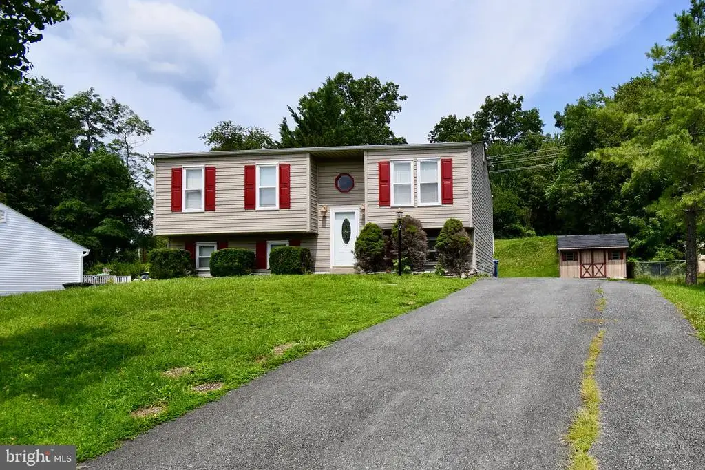 25253 Conrad Ct, DAMASCUS