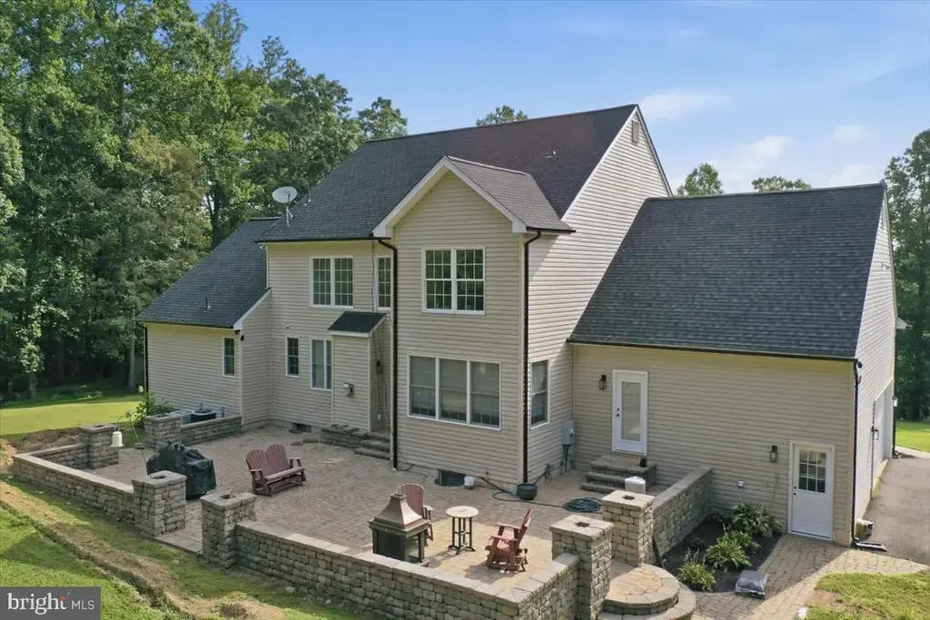 6178 John Barton Payne Rd, MARSHALL