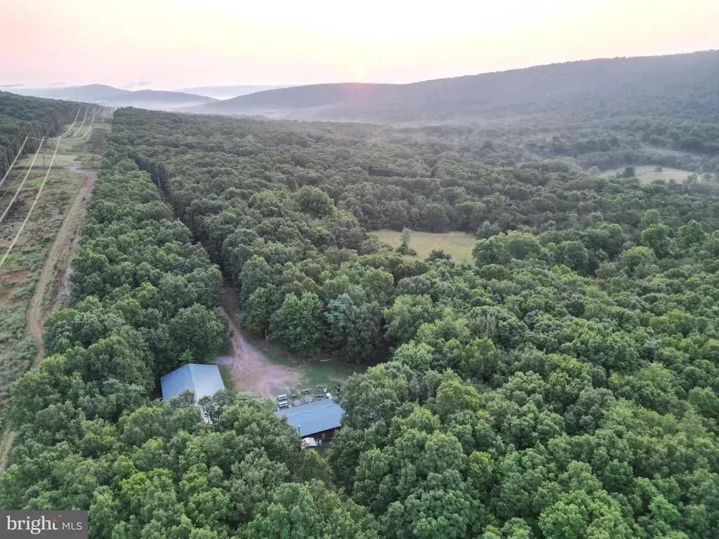 729 Anthony Bohrer Rd, SLANESVILLE