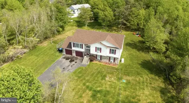 449 Clearview Drive, Long Pond