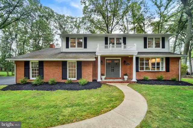257 Berrywood Dr, Severna Park