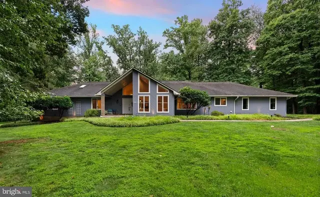 2107 Harmony Woods Rd, Owings Mills