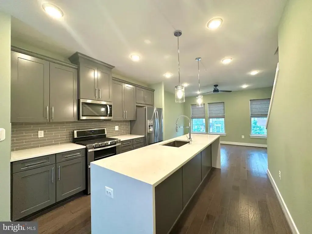 1009 Rockwell Ave, GAITHERSBURG