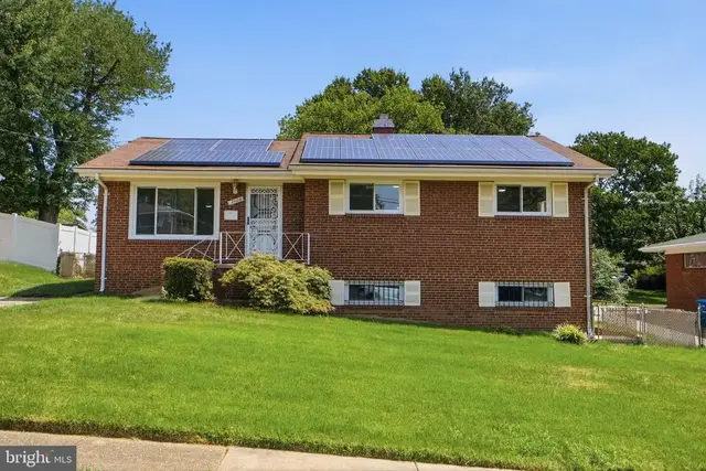 2106 Harwood Rd, District Heights