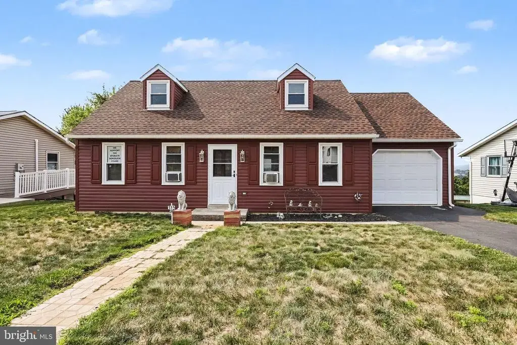 355 Vista Dr, EPHRATA