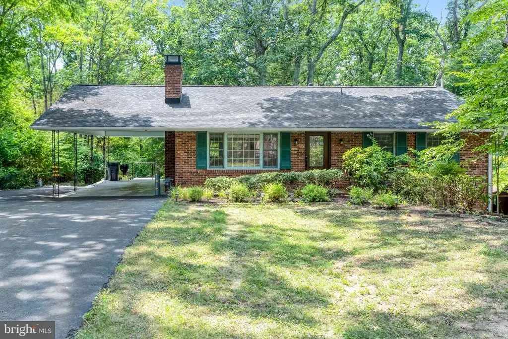 18355 Sharon Rd, TRIANGLE