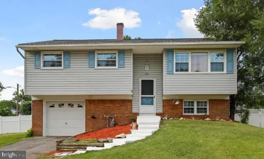 101 Crest Ave, GLEN BURNIE