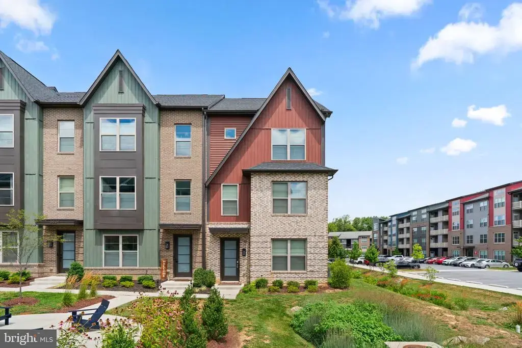 3311 Streamlet Ln, LAUREL
