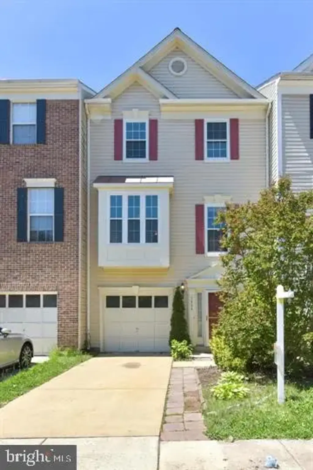 2454 Sugar Mill Way, HERNDON