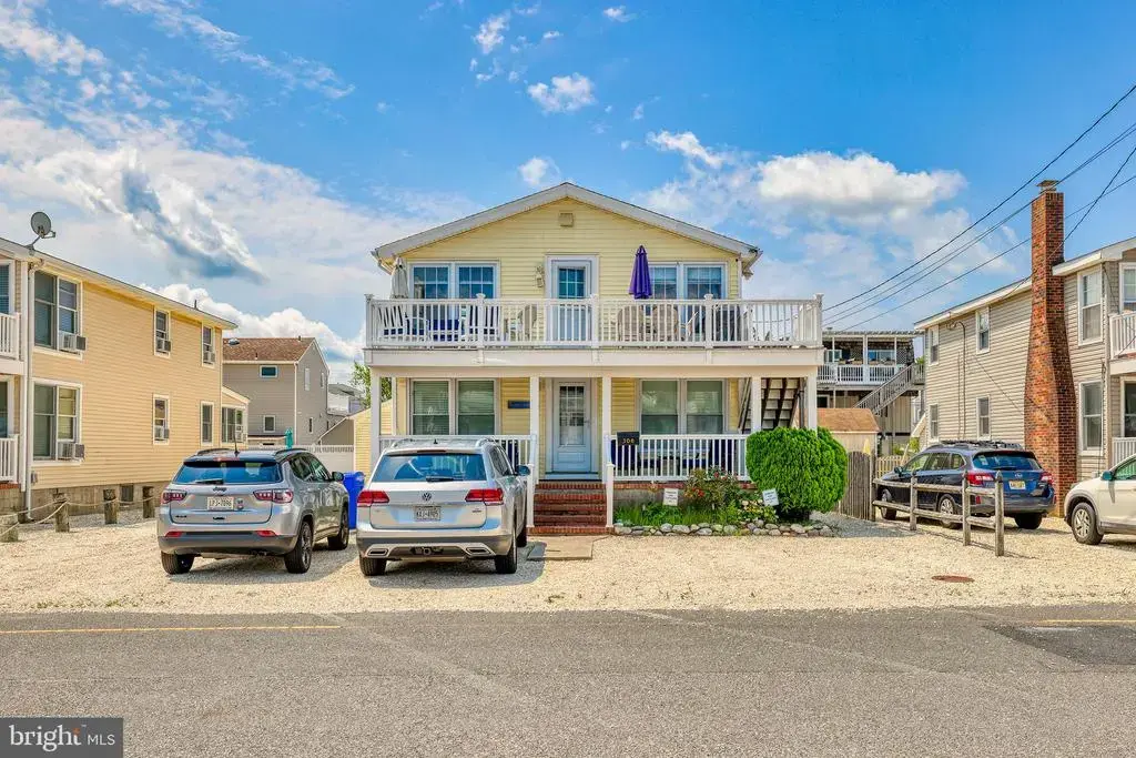 306 Fifth #b, BEACH HAVEN