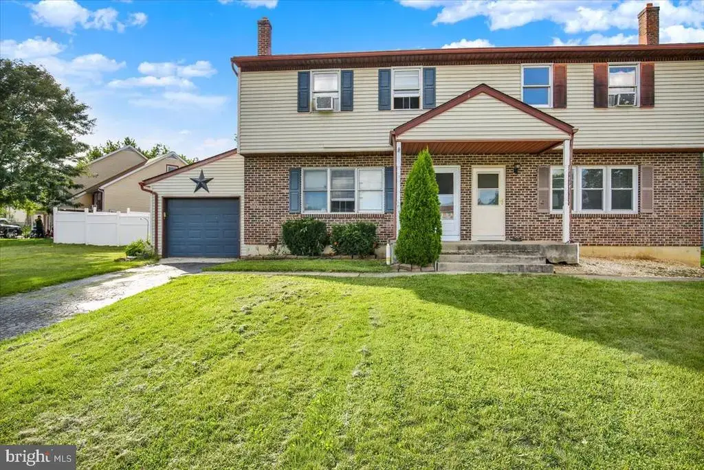 403 Grant Ave, LEESPORT