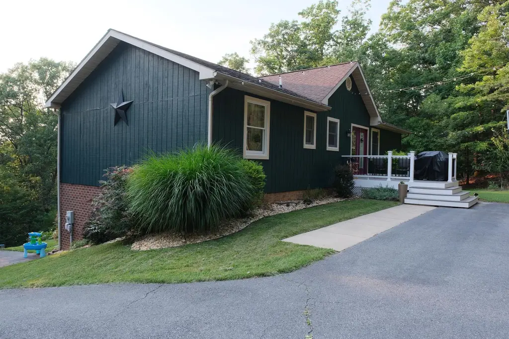 3820 Trego Mountain Rd, KEEDYSVILLE