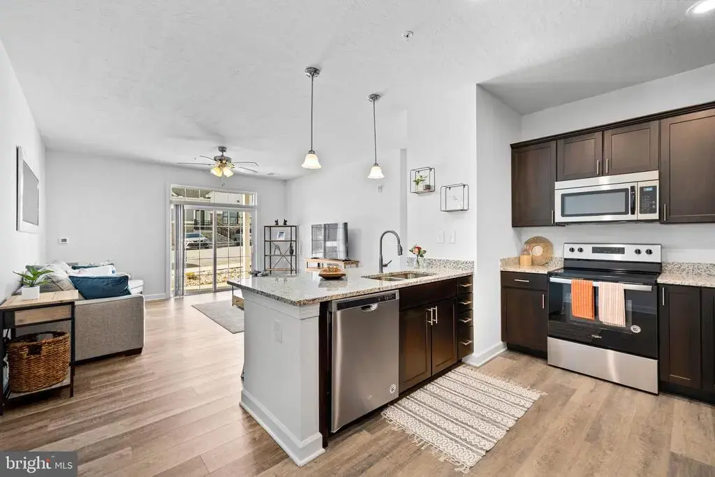 115 Sienna Dr #302, WESTMINSTER