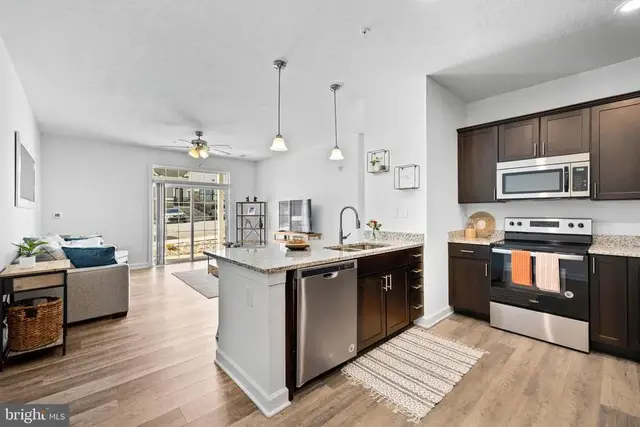 115 Sienna Dr #302, Westminster