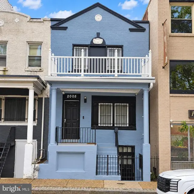 2005 Benning Rd Ne, Washington