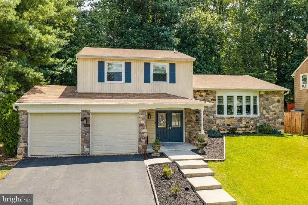 335 Fox Hollow Dr, FEASTERVILLE TREVOSE