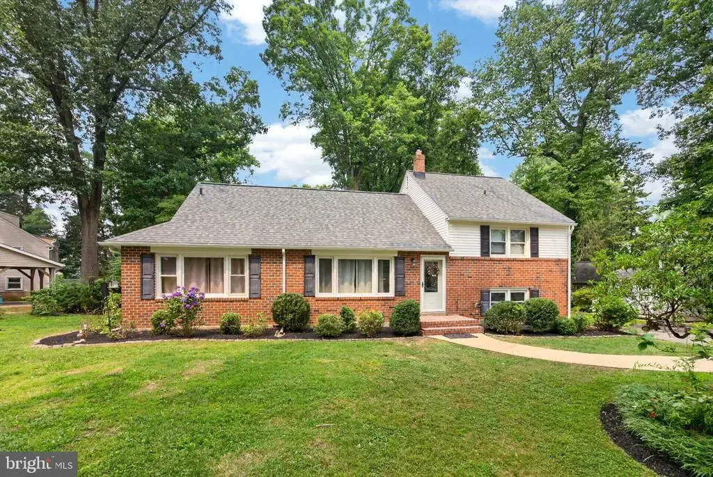 1314 Mary Jane Ln, WEST CHESTER