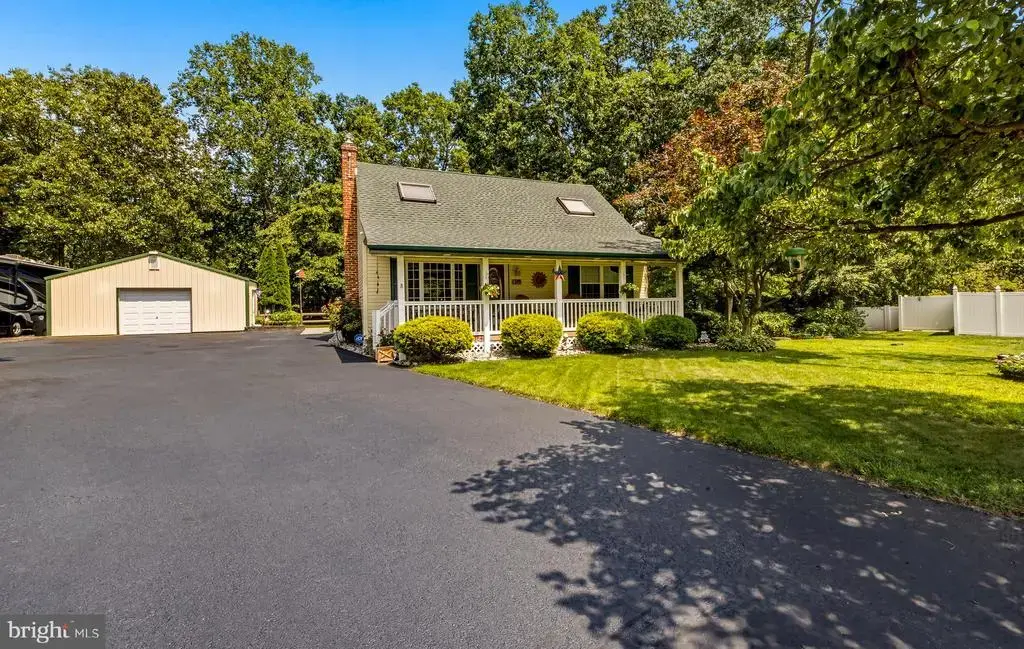 15 Eagle Ct, SICKLERVILLE
