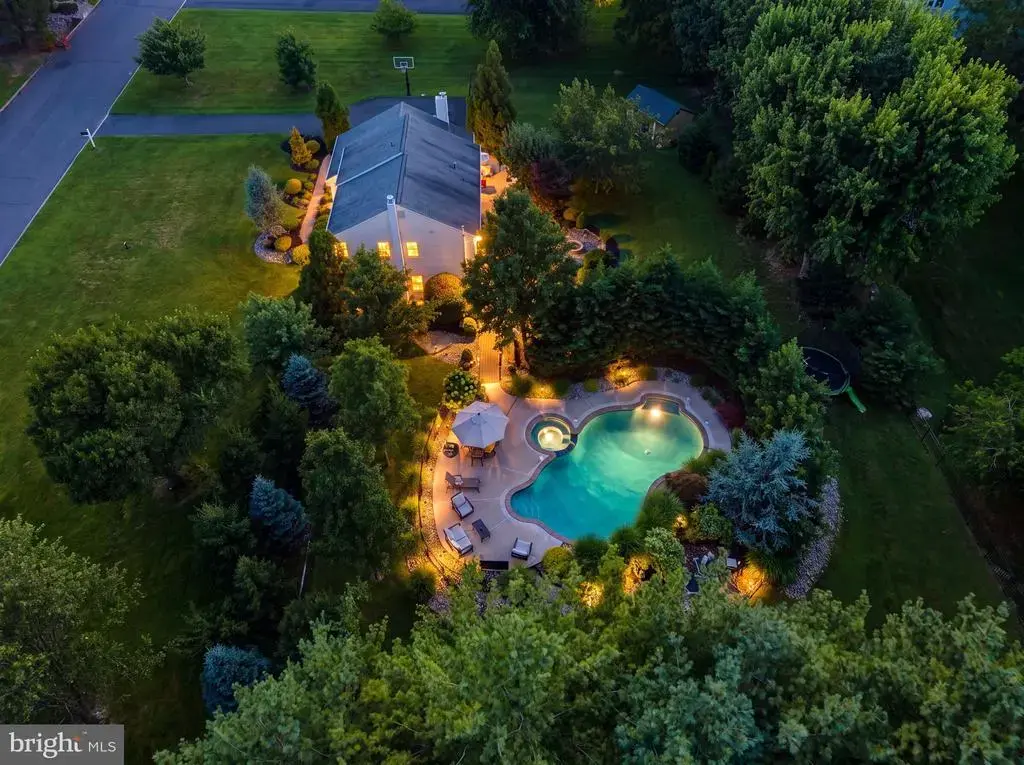 85 Wheatsheaf Rd, WARMINSTER