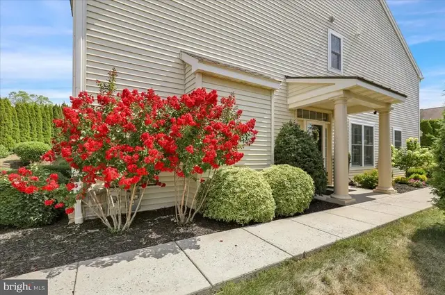 217 Springmont Dr, Wyomissing