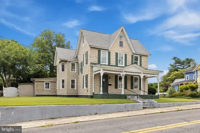 119 Federal St, Milton