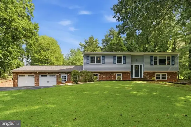 6979 Great Oak Way, Warrenton