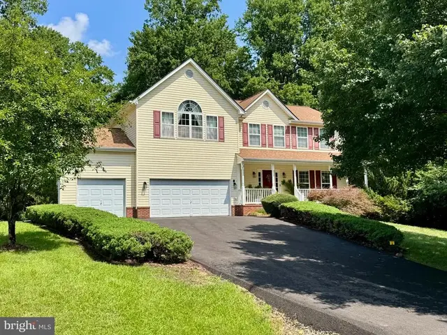 12550 Perrywood Ln, Dunkirk