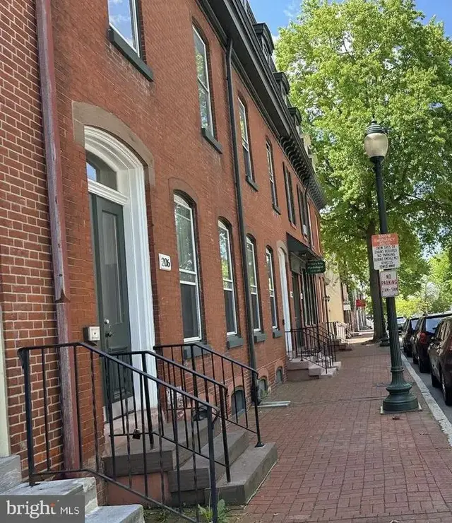 208 W Gay St #3, West Chester