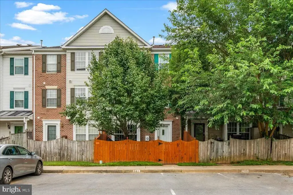5227 Regal Ct, FREDERICK