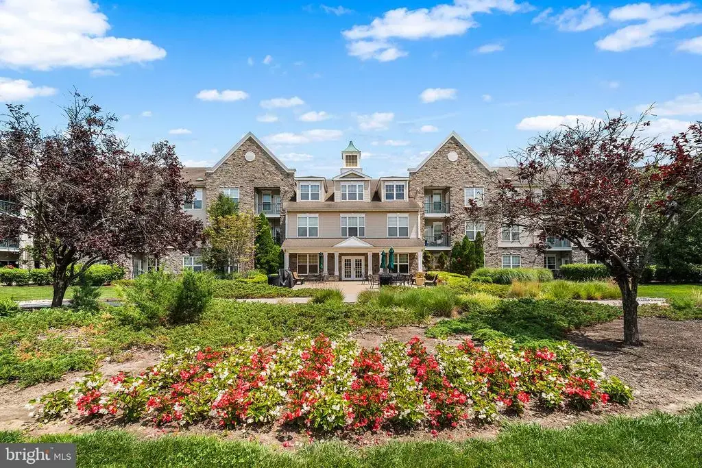 100 Middlesex Blvd #304, PLAINSBORO