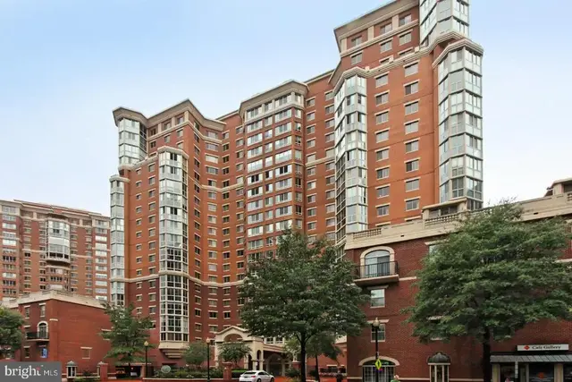 2151 Jamieson Ave., #2009, Alexandria