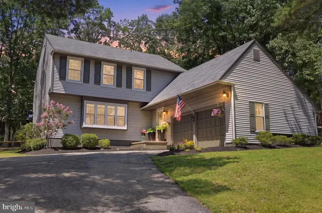 10 Beacon Pl, VOORHEES