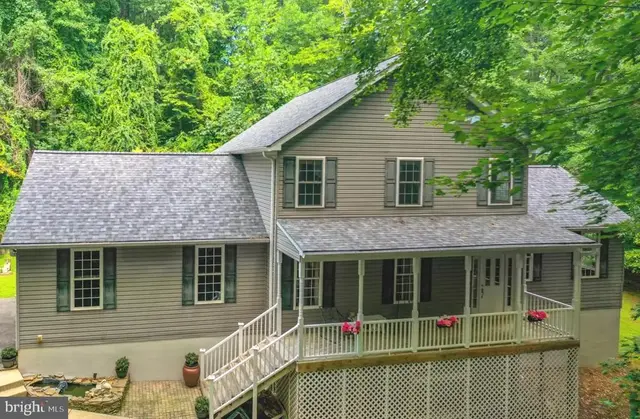 1401 Emmanuel Church Rd, Huntingtown