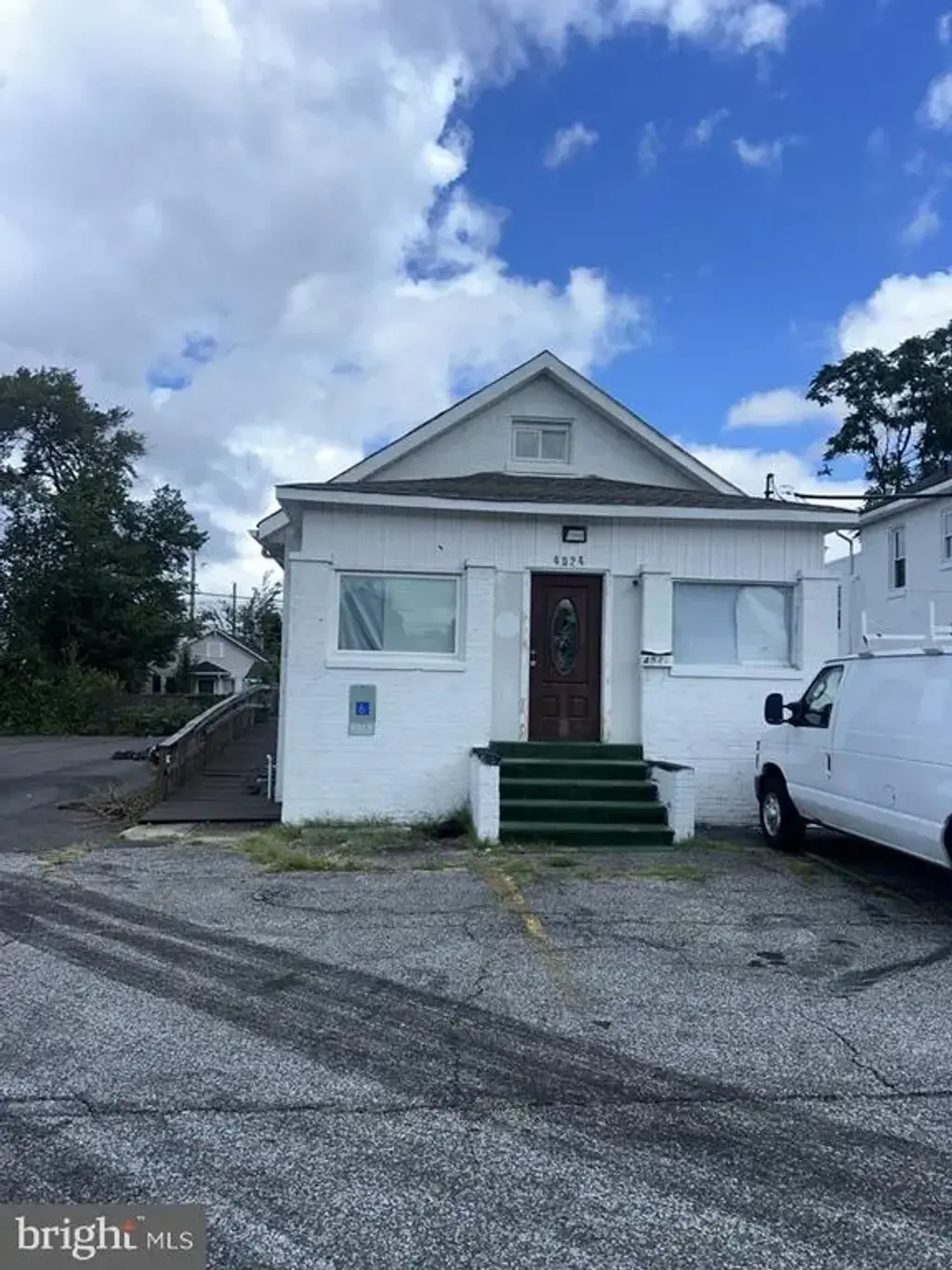 4924 Marlboro Pike, CAPITOL HEIGHTS