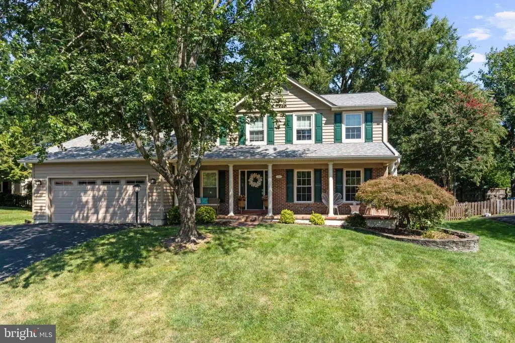 13104 Coralberry Dr, FAIRFAX