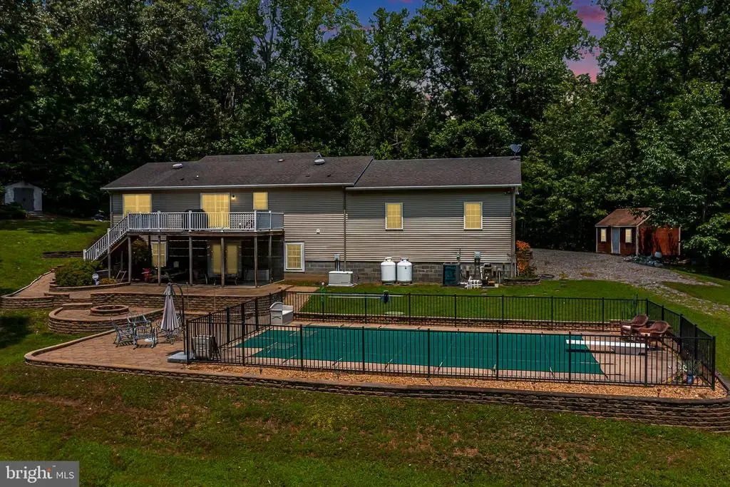 711 Lampkintown Rd, BURGESS