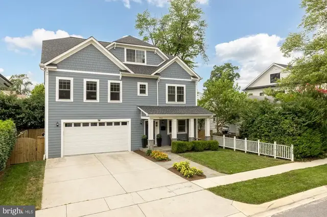 9912 Montauk Ave, Bethesda
