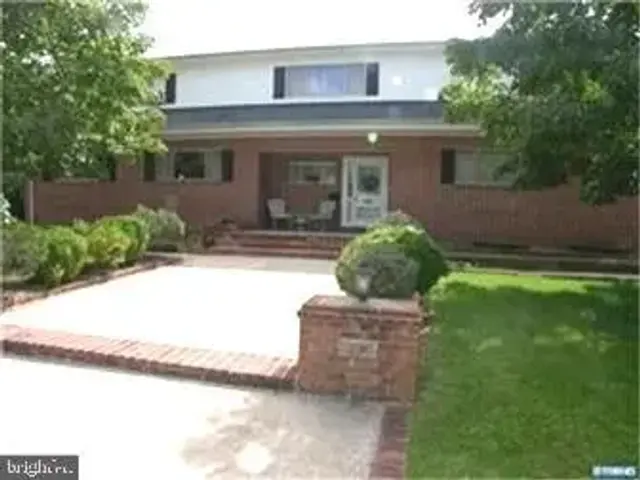804 W 13th St, New Castle