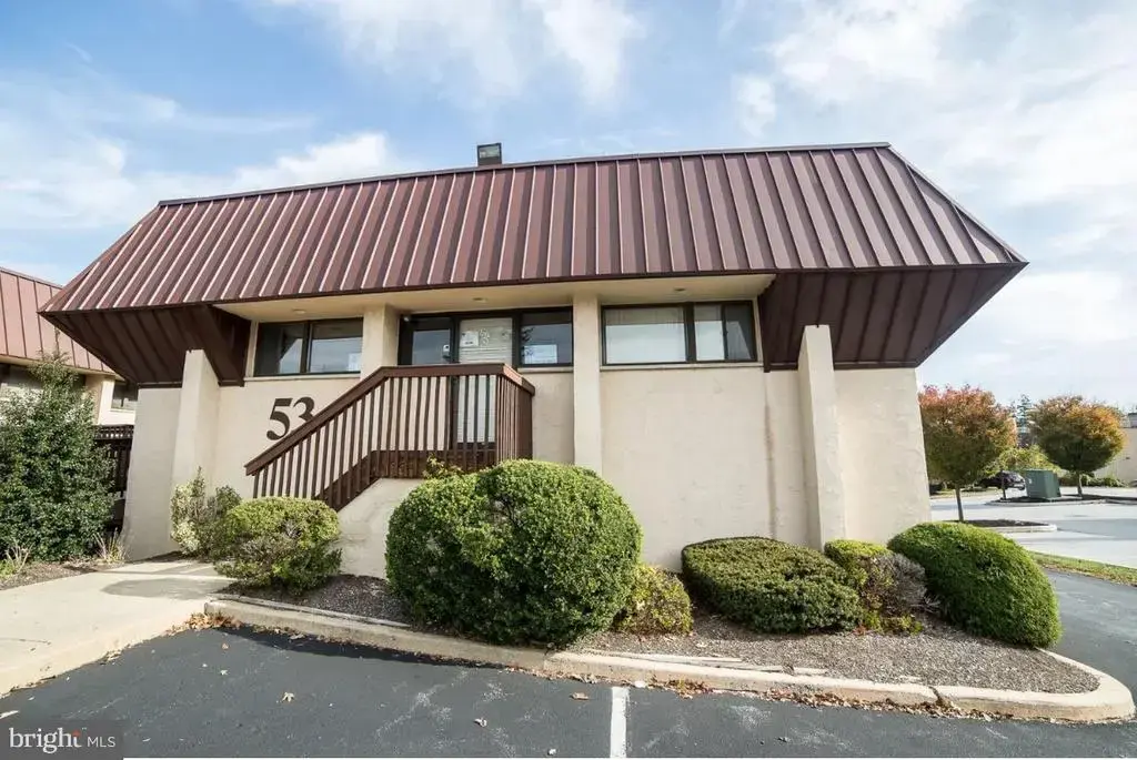53 Darby Rd #suite X, PAOLI