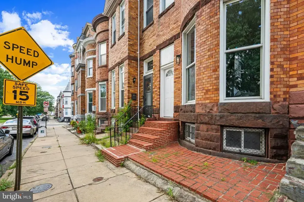 2912 Auchentoroly Ter, BALTIMORE
