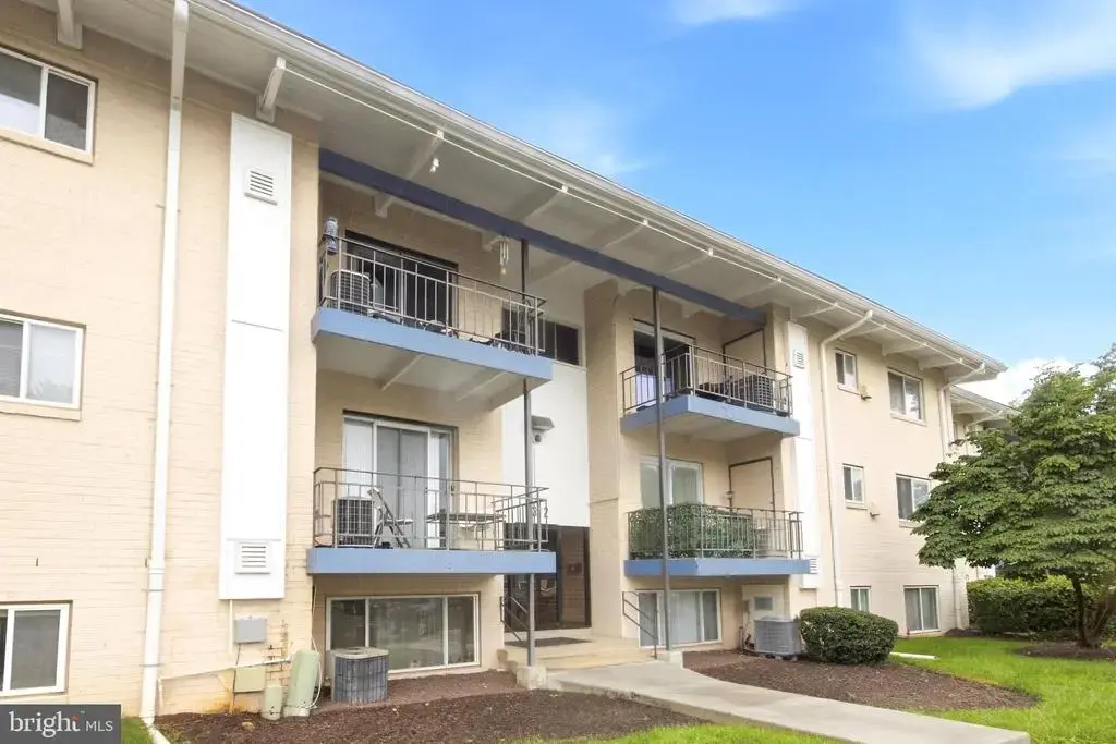11312 Cherry Hill Rd #102, BELTSVILLE
