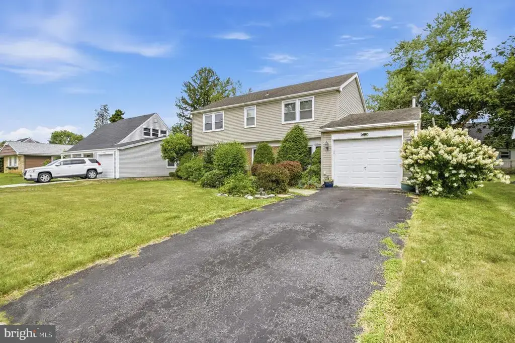 10 Galton Ln, WILLINGBORO