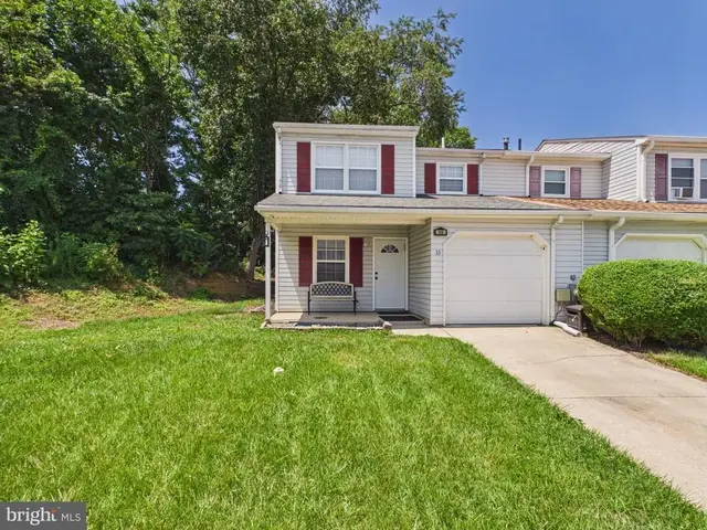 33 Stephanie Dr, Bear