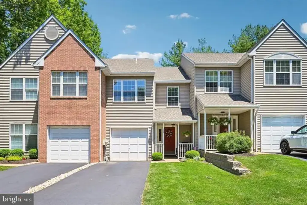 184 Victoria Ct, DOYLESTOWN