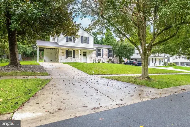 615 Smallwood Rd, Rockville